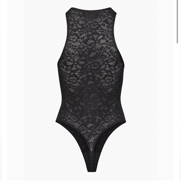 BNWT! Aritzia Ten by Babaton reel purple halter lace bodysuit XS - Picture 5 of 6